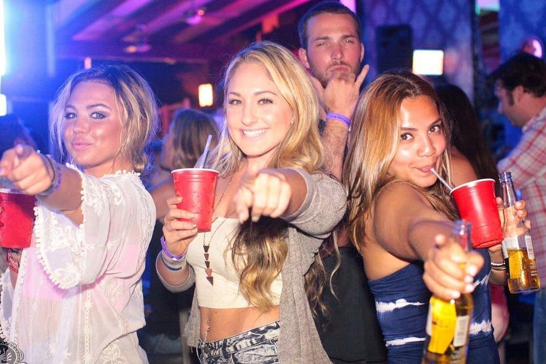 Cabo Bar Crawl